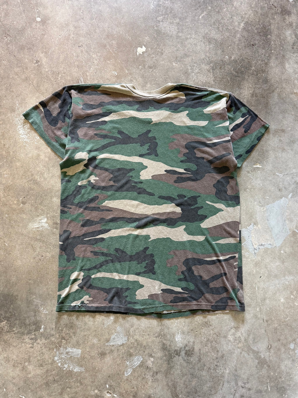 1990s Faded Camo Ringer Tee (Medium)