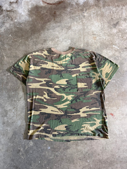 1980s Boxy Single Stitch Camo Pocket Tee (X-Large)